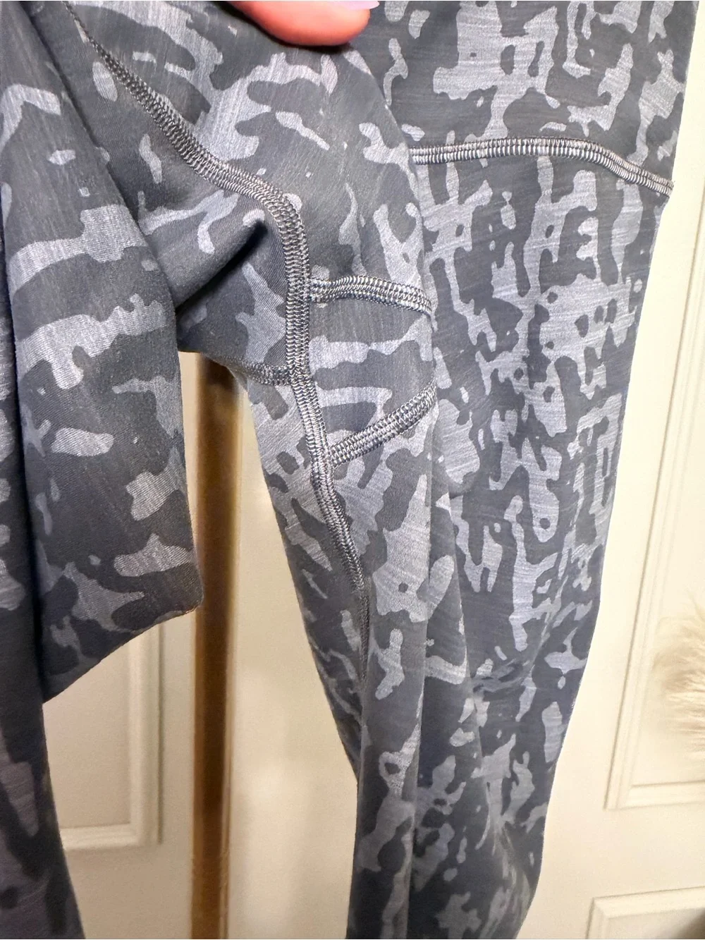 lululemon High Waisted Pattern Legging MSRP $128